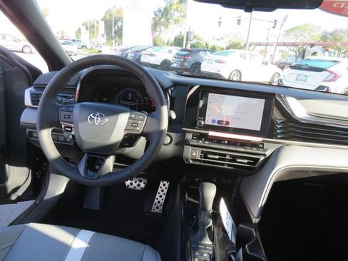 Certified 2026 Toyota Camry SE image 21