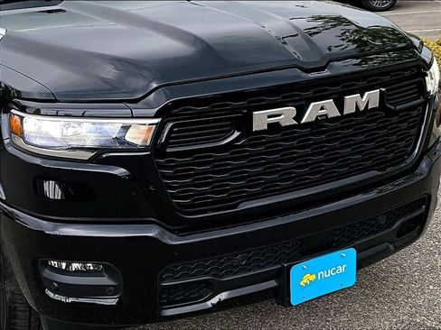 Used 2025 RAM 1500 Big Horn AWD/4WD image 30