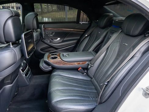 Used 2014 Mercedes-Benz S 63 AMG 4MATIC Sedan image 14