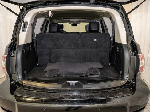 Used 2019 Nissan Armada Platinum w/ Captain's Chairs Package image 5