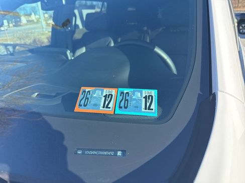 Used 2024 Chevrolet Tahoe Z71 w/ Luxury Package image 38