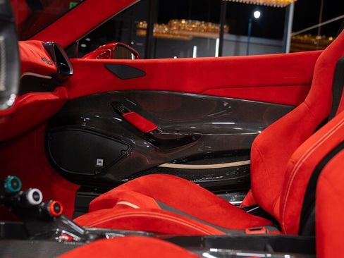 Used 2020 Ferrari 488 Pista Spider RWD image 23