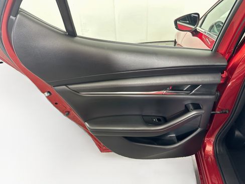 Used 2021 MAZDA MAZDA3 s FWD image 27