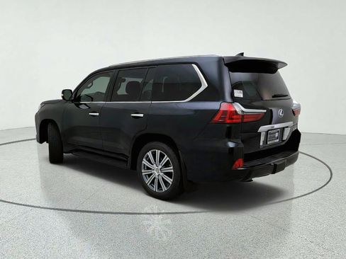 Used 2016 Lexus LX 570 4WD w/ Luxury Package image 12