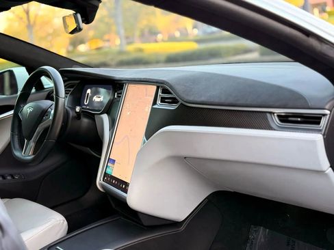 Used 2016 Tesla Model S 90D AWD/4WD image 13