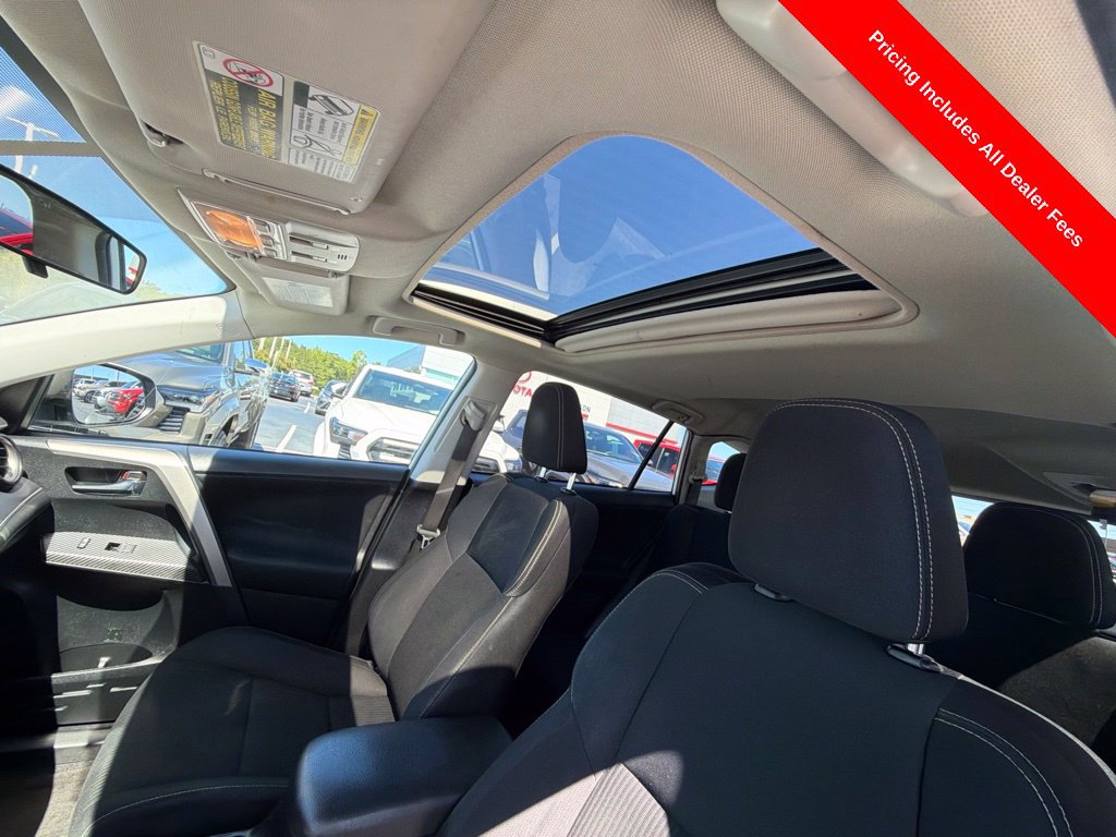 Used 2015 Toyota RAV4 XLE FWD image 8