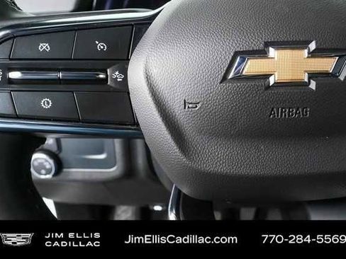 Used 2025 Chevrolet Tahoe LT AWD/4WD image 9