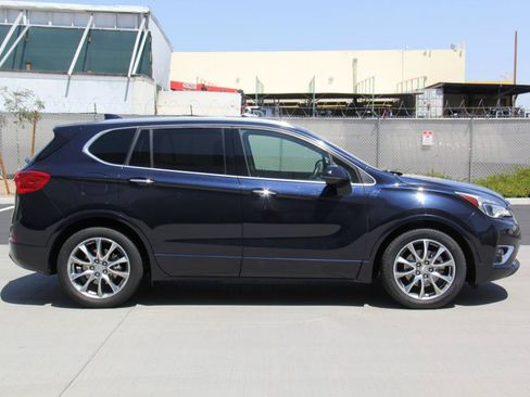 Used 2020 Buick Envision Essence w/ Experience Buick Package FWD image 4