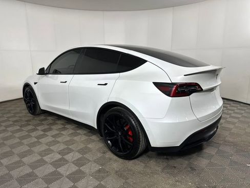 Used 2021 Tesla Model Y Performance image 5