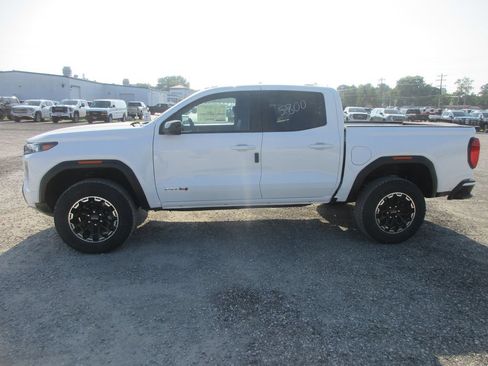 New 2026 GMC Canyon AT4 AWD/4WD image 7