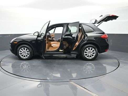 Used 2013 Porsche Cayenne Diesel image 30