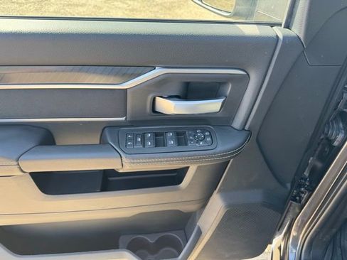 Used 2025 RAM 2500 Big Horn image 12