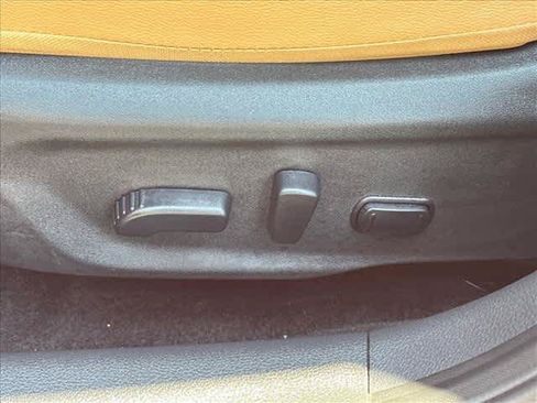 Certified 2024 Nissan Sentra SV w/ SV Premium Package FWD image 17