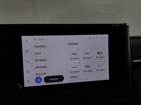 Used 2024 Toyota RAV4 LE image 19