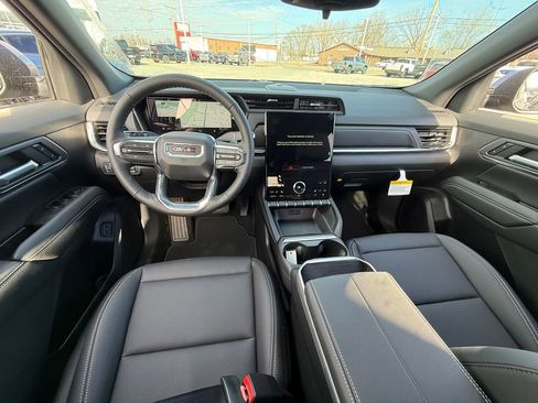 New 2026 GMC Terrain Elevation w/ Elevation Premium Package image 9