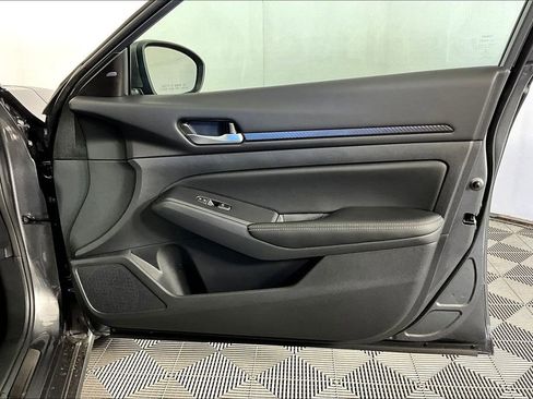 New 2025 Nissan Altima 2.5 SV w/ SV Special Edition Package image 23