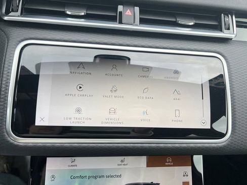 Used 2022 Land Rover Range Rover Velar R-Dynamic S image 23