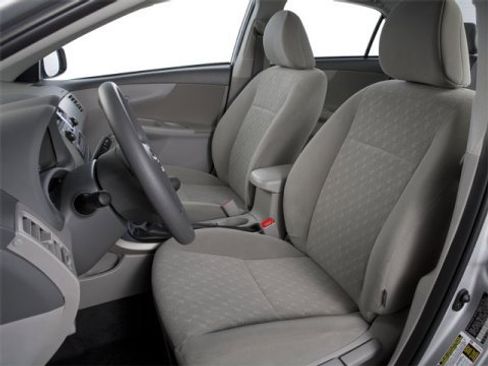 Used 2010 Toyota Corolla S FWD image 8