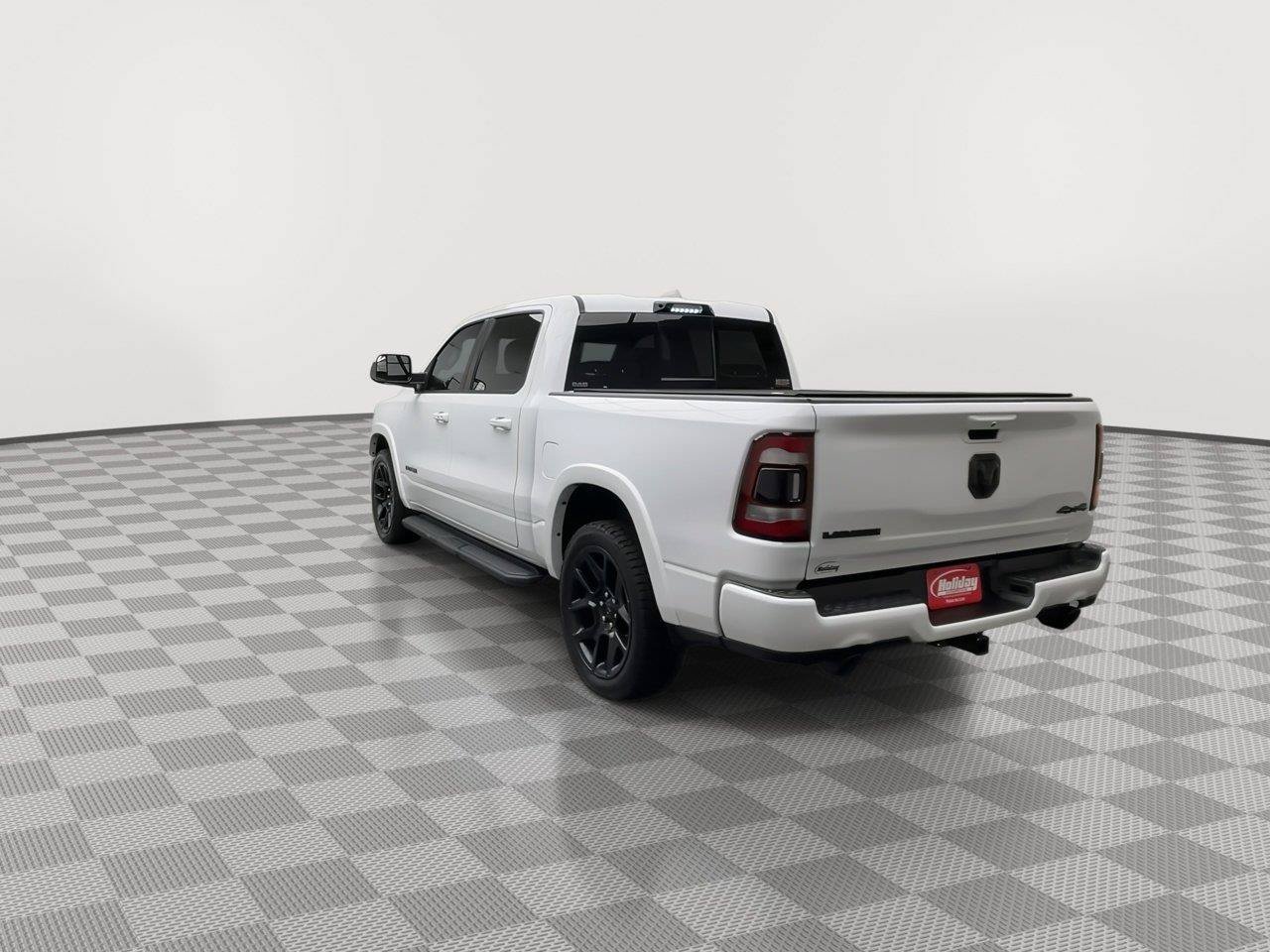 Used 2021 RAM 1500 Laramie AWD/4WD image 44
