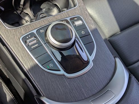 Used 2021 Mercedes-Benz C 300 Sedan image 25