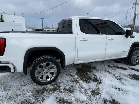 Used 2021 GMC Sierra 1500 AT4 w/ AT4 Value Package image 2