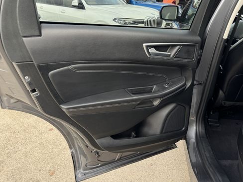 Certified 2024 Ford Edge Titanium image 15