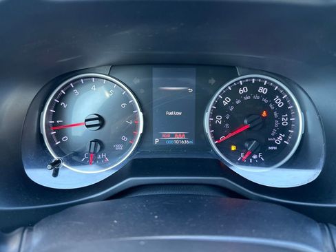 Used 2019 Toyota RAV4 LE image 16