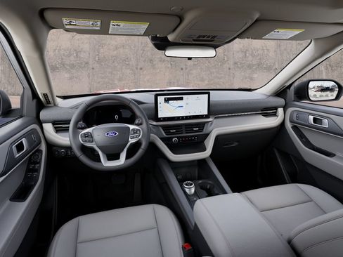 New 2027 Ford Explorer Active AWD/4WD image 9