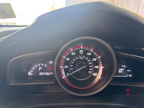 Used 2016 MAZDA MAZDA3 i Sport w/ Preferred Equipment Package image 22