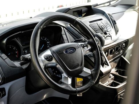 Used 2019 Ford Transit 250 130 Low Roof image 13