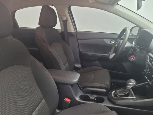 Used 2019 Kia Forte LXS FWD image 21