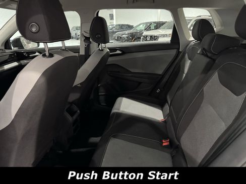 Used 2024 Volkswagen Taos S image 5