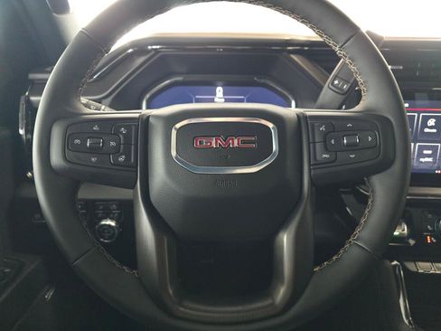 Used 2024 GMC Sierra 2500 AT4 w/ AT4 Premium Plus Package image 29