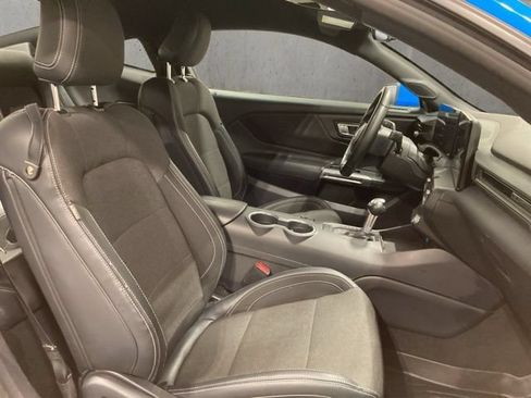 Certified 2024 Ford Mustang Coupe RWD image 19