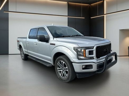 Used 2018 Ford F150 XLT w/ Equipment Group 302A Luxury AWD/4WD image 10