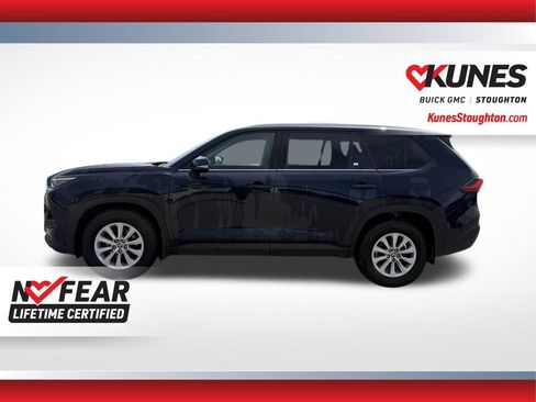 Used 2024 Toyota Grand Highlander AWD image 8