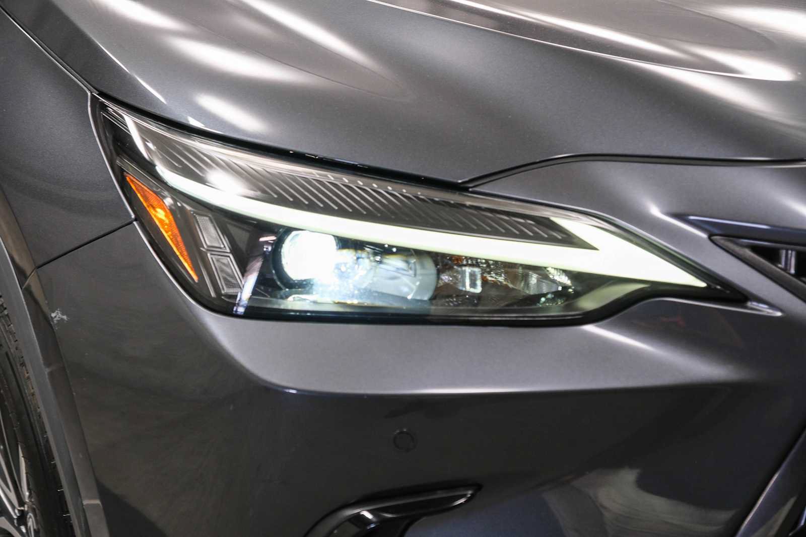 Used 2024 Lexus NX 350 AWD image 14