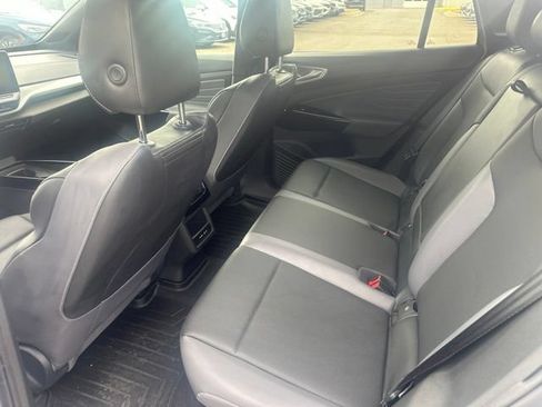 Certified 2023 Volkswagen ID.4 Pro S RWD image 13