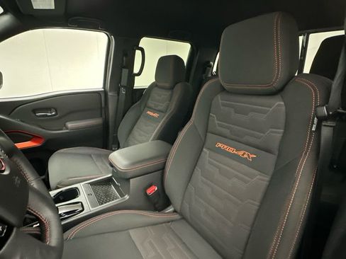 Certified 2022 Nissan Frontier PRO-4X AWD/4WD image 9