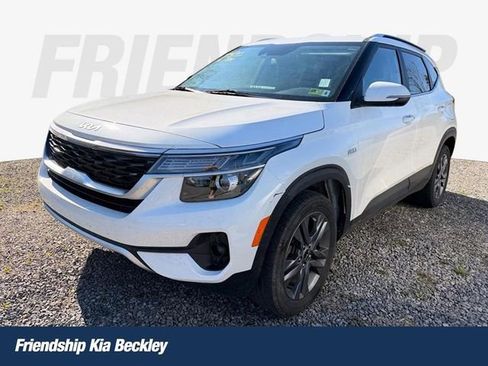 Used 2023 Kia Seltos S image 1