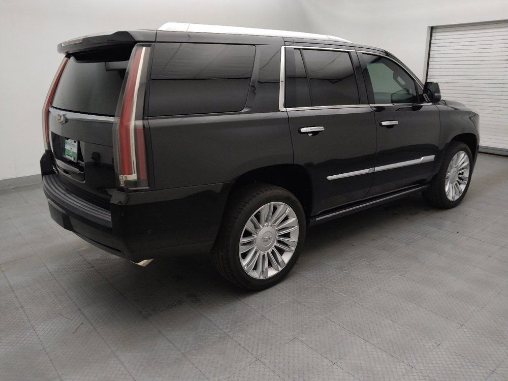 Used 2018 Cadillac Escalade Platinum RWD image 10