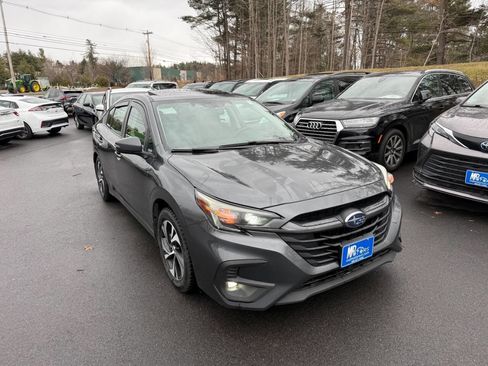 Used 2023 Subaru Legacy Premium image 4