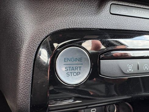 Used 2024 Ford Escape ST-Line w/ Tech Pack #1 image 23