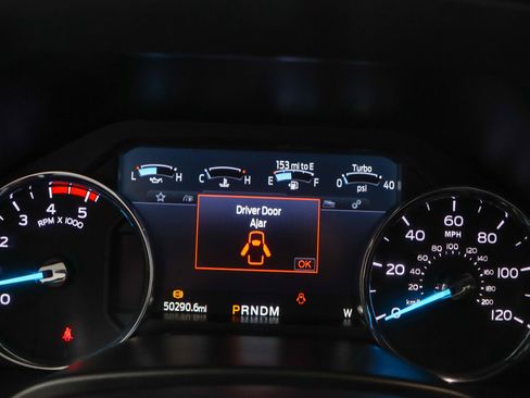 Used 2022 Ford F250 Lariat w/ Black Appearance Package image 17