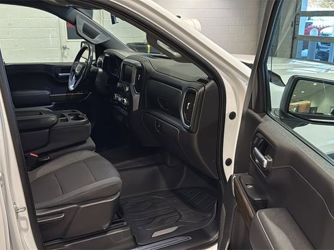 Used 2022 GMC Sierra 1500 Elevation image 12