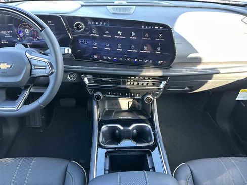 New 2026 Chevrolet Traverse High Country image 10