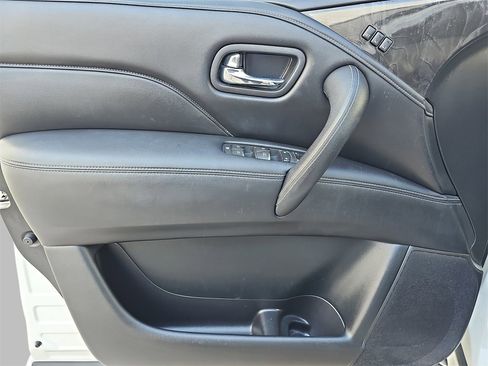 Used 2020 INFINITI QX80 Luxe w/ Edition 30 Package image 31