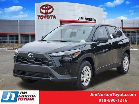 New 2026 Toyota Corolla Cross L image 2