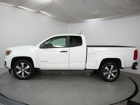Used 2018 Chevrolet Colorado W/T image 4