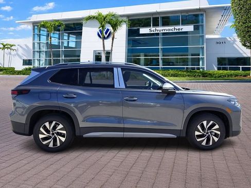 New 2026 Volkswagen Tiguan S FWD image 8